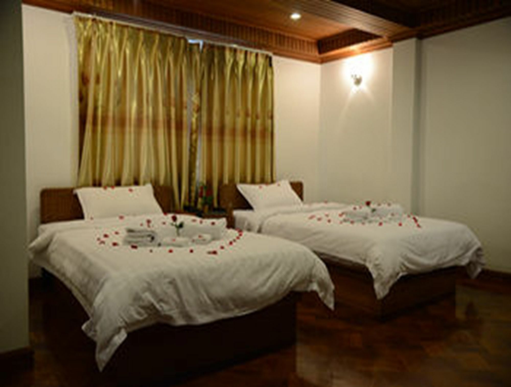 Hotel Wardan Yangon Dış mekan fotoğraf
