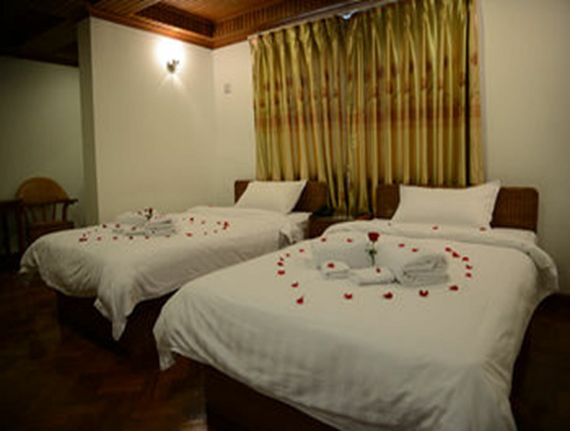 Hotel Wardan Yangon Dış mekan fotoğraf