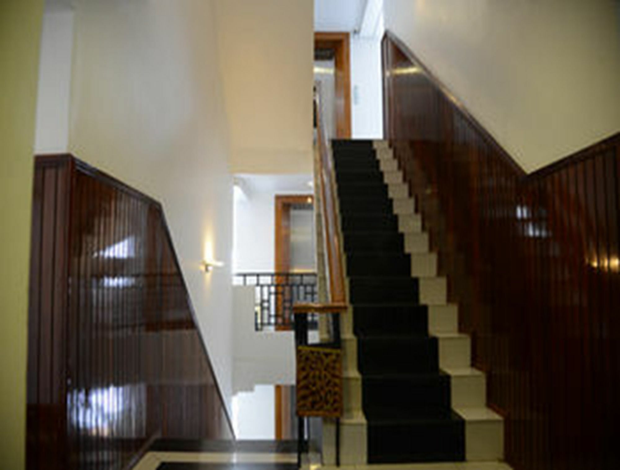Hotel Wardan Yangon Dış mekan fotoğraf